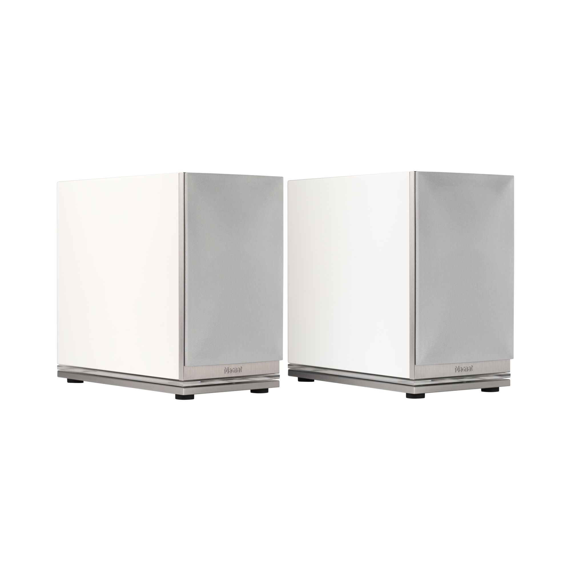картинка Magnat Signature Edelstein White Симпл дистрибьюшн