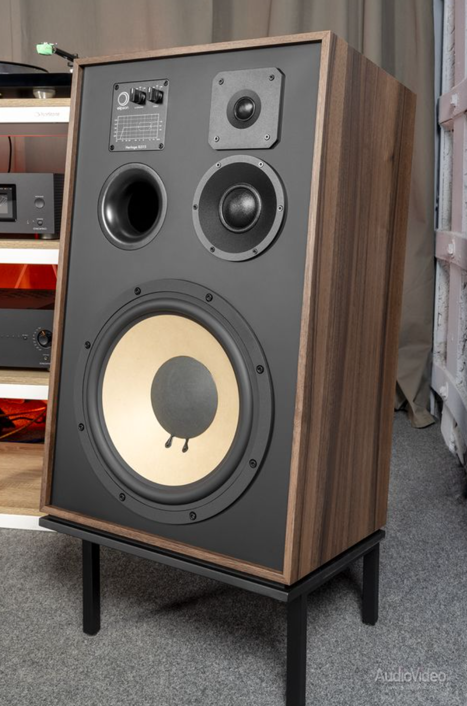 Акустические системы Elipson Heritage XLS15